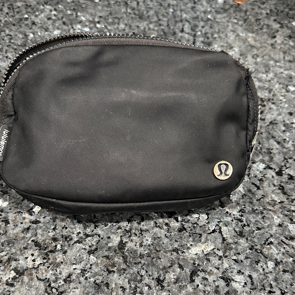 lululemon athletica Black Toiletry Bag